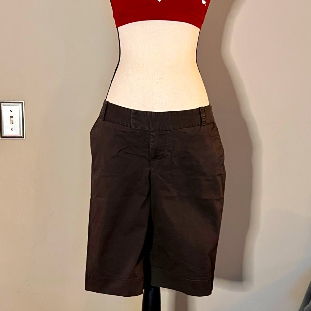 Vintage Y2K era Messimo Stretch Bermuda Cargo Shorts - Dark Brown Size 8